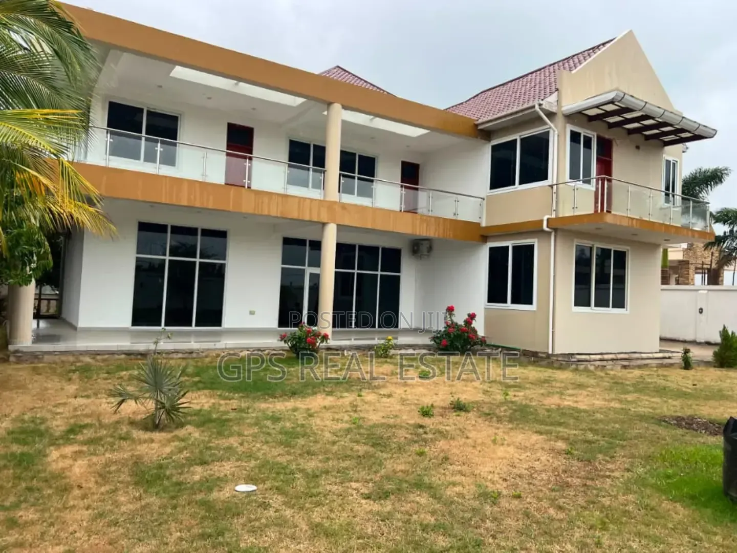 5bdrm House in Mbweni Mpiji, Kinondoni for sale in Kinondoni