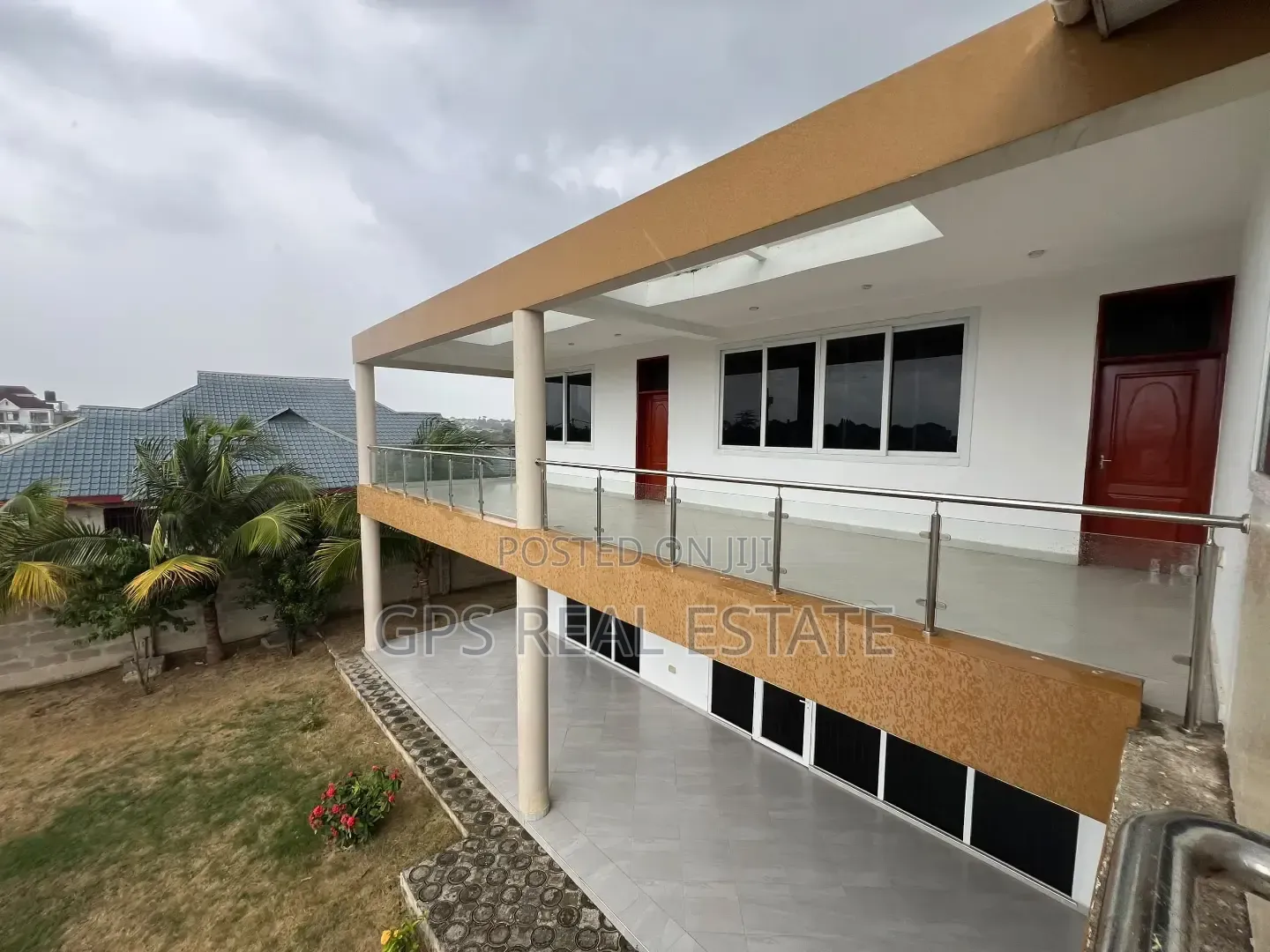 5bdrm House in Mbweni Mpiji, Kinondoni for sale in Kinondoni