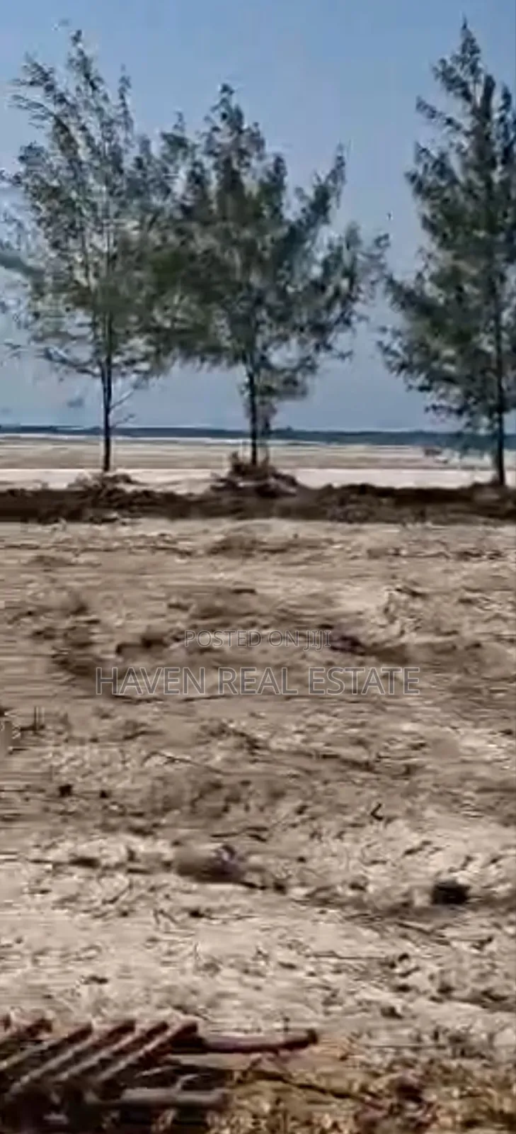 Beach Plot for Sale at Kigamboni in Kigamboni