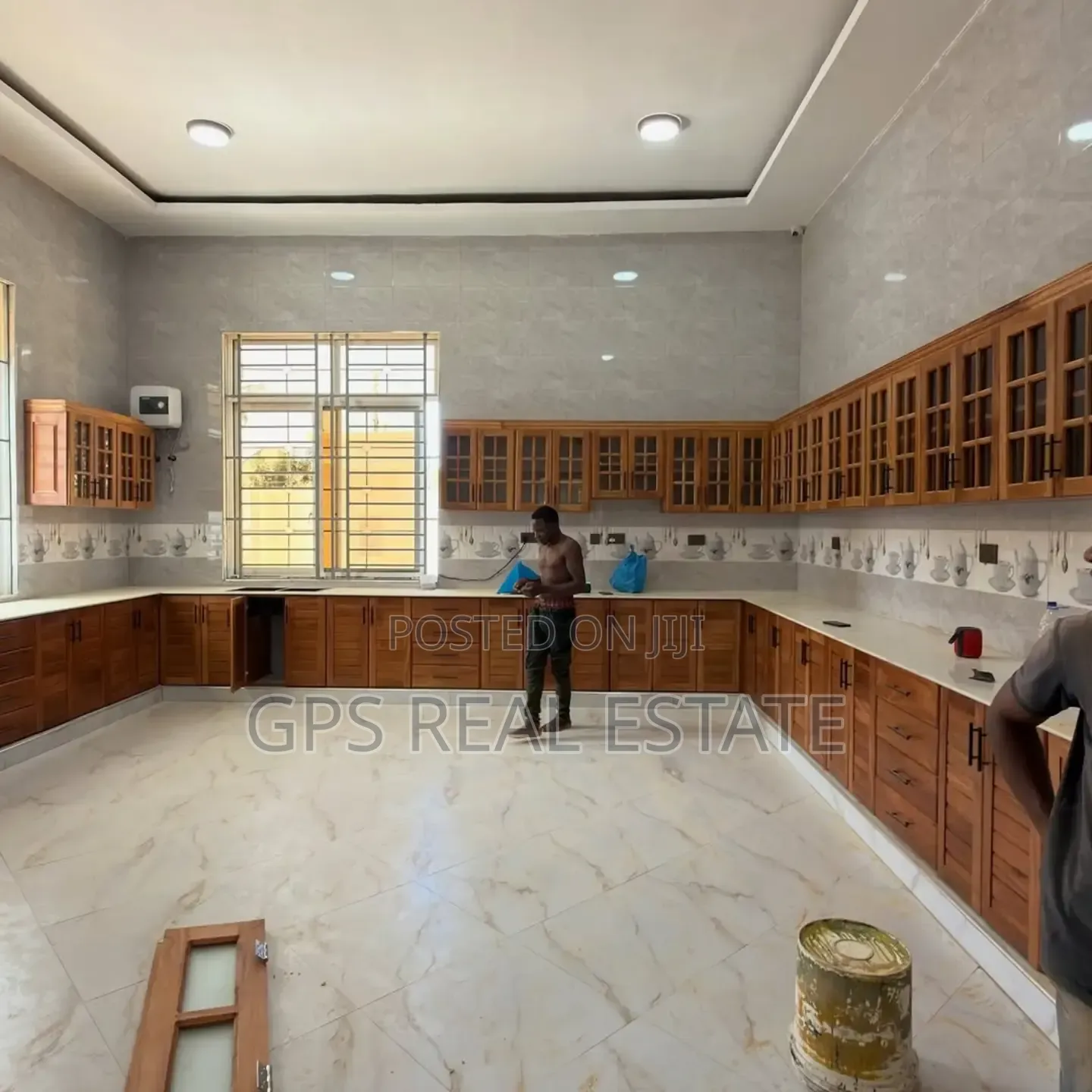 8bdrm House in Goba Center, Kinondoni for sale in Kinondoni