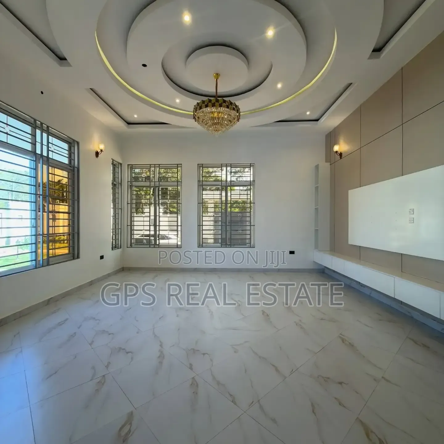 8bdrm House in Goba Center, Kinondoni for sale in Kinondoni