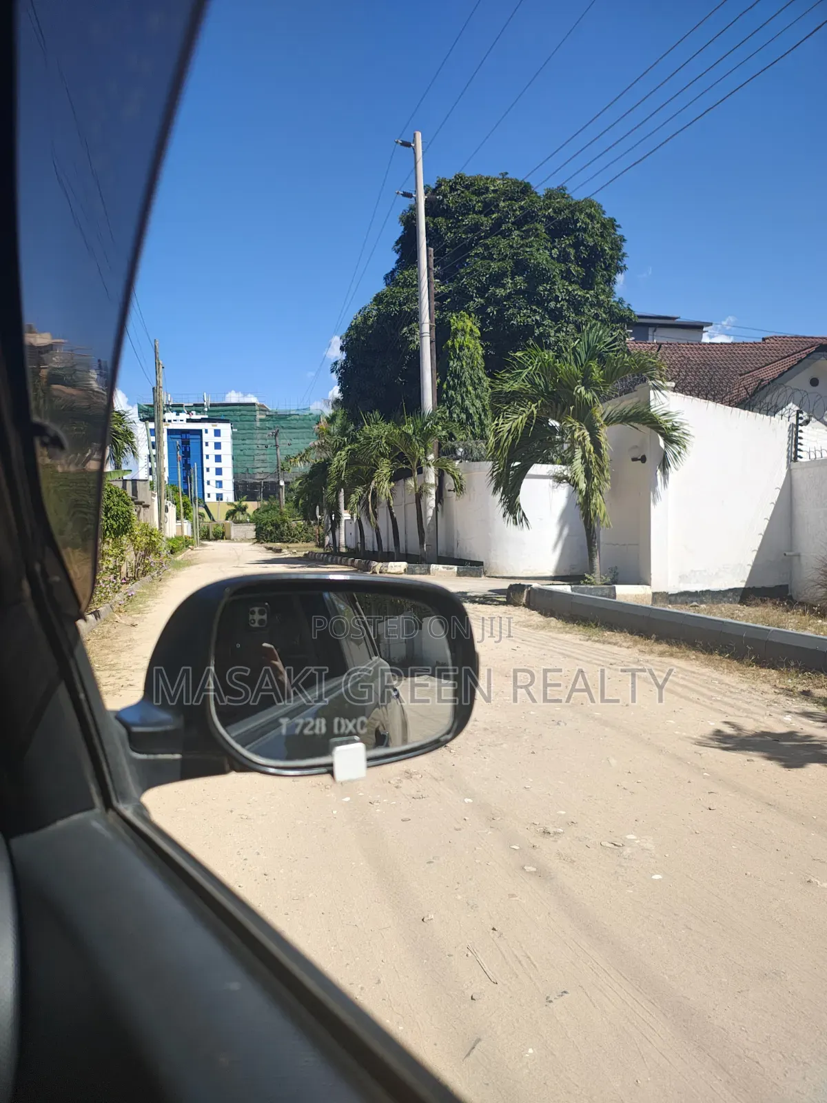 3bdrm House in Nyalali Rd, Msasani for sale in Msasani