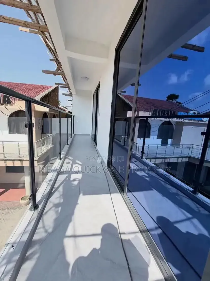 Furnished 3bdrm Apartment in Mikocheni for sale in Mikocheni
