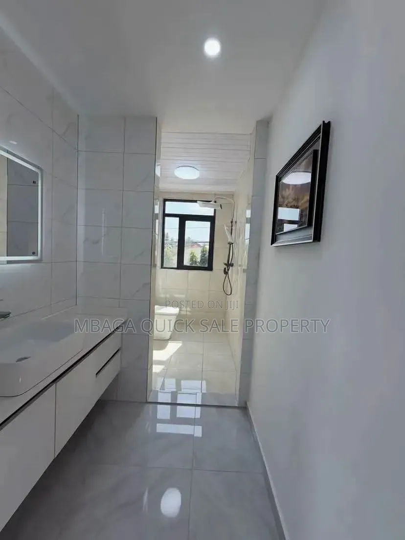 Furnished 3bdrm Apartment in Mikocheni for sale in Mikocheni