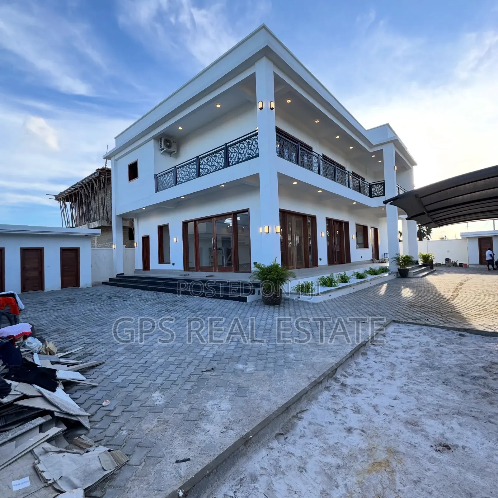 5bdrm House in Kigamboni for sale in Kigamboni