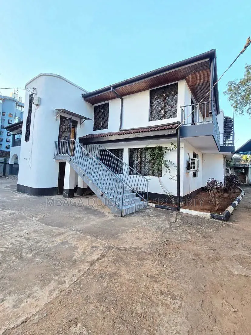 7bdrm House in Mikocheni for rent in Mikocheni