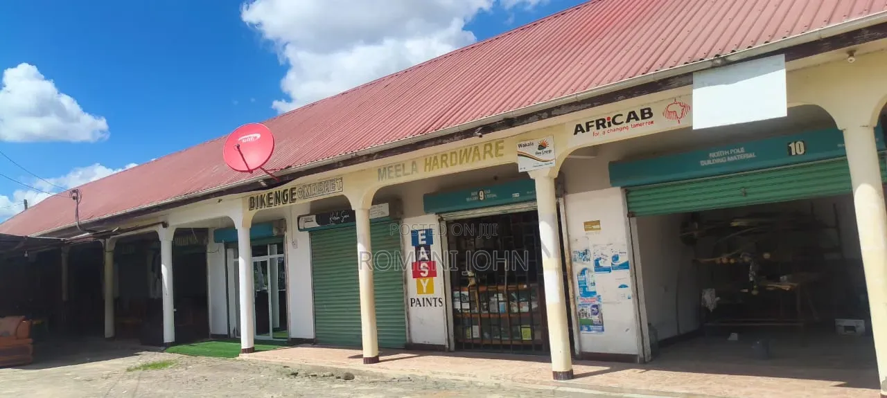 Fremu 11+eneo Sqmita 2600/Kibiashara, Zinauzwa Pugu Kigogo in Ilala