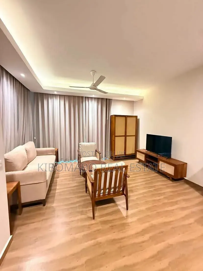 Furnished 1bdrm Apartment in Oyster Bay for rent in Oyster Bay