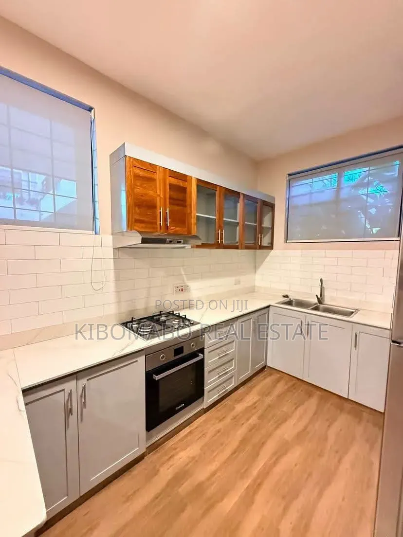 Furnished 1bdrm Apartment in Oyster Bay for rent in Oyster Bay