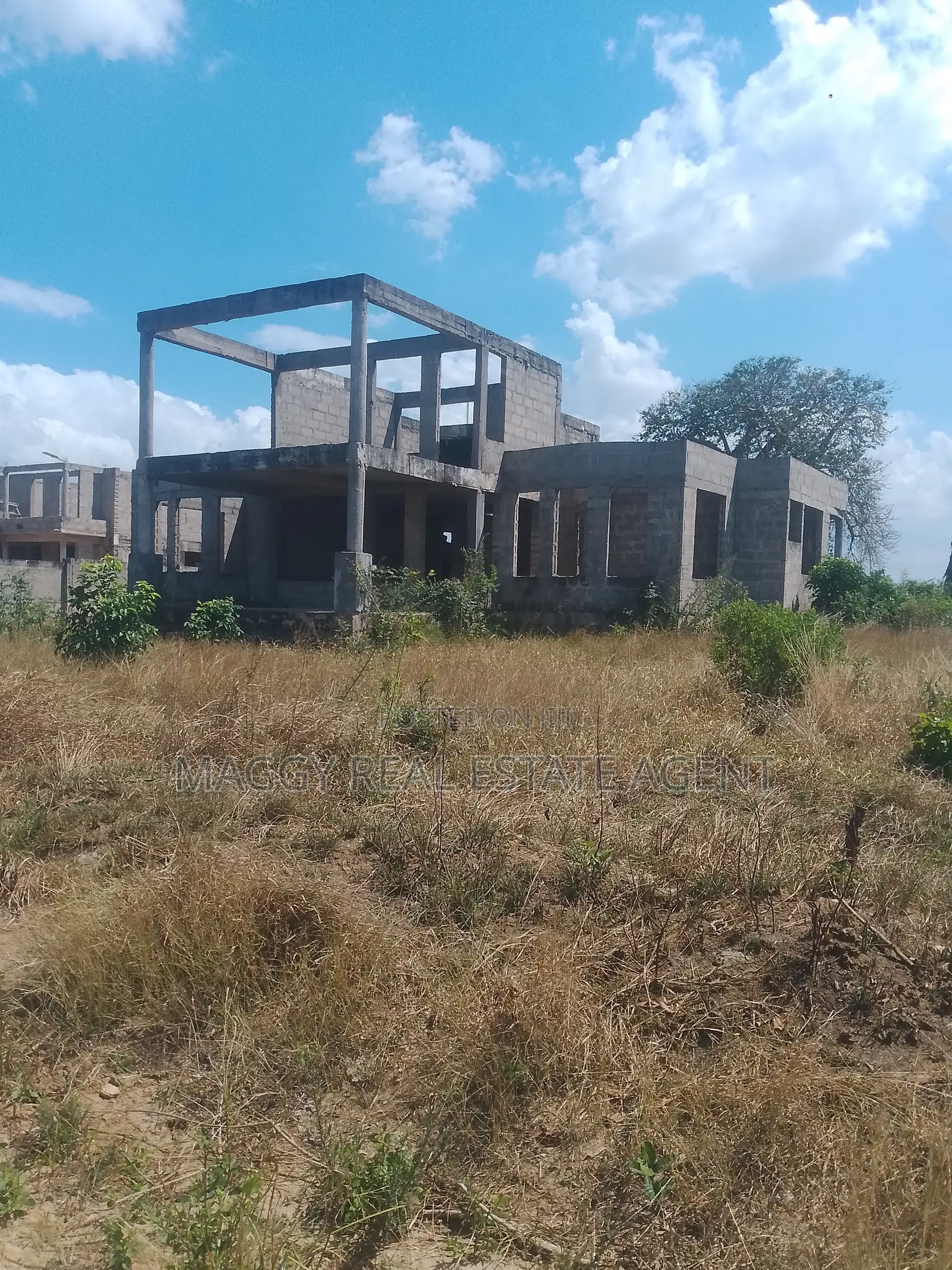 SQMTS 1700 Kiwanja Kinauzwa, Bunju B in Bunju