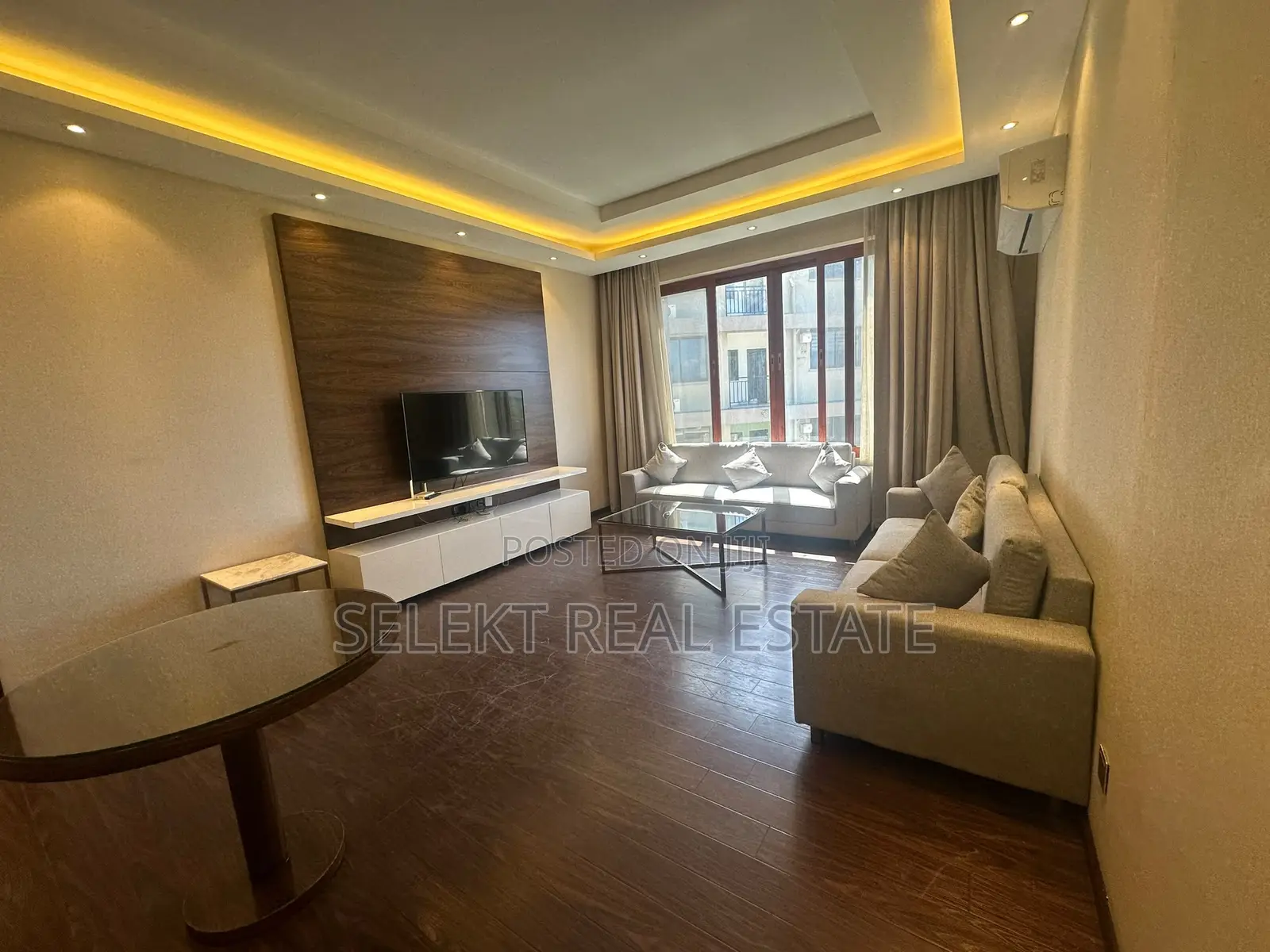 Furnished 2bdrm Apartment in Oyster Bay for rent in Oyster Bay