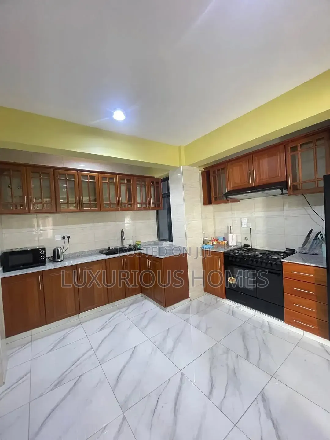 Furnished 3bdrm Apartment in Masaki for sale in Masaki