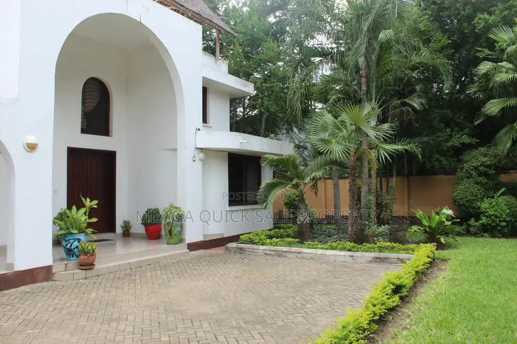 5bdrm Apartment in Masaki for sale in Masaki