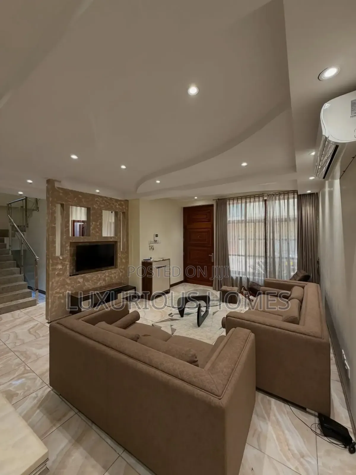 Furnished 3bdrm Villa in Ada Estate for rent in Ada Estate