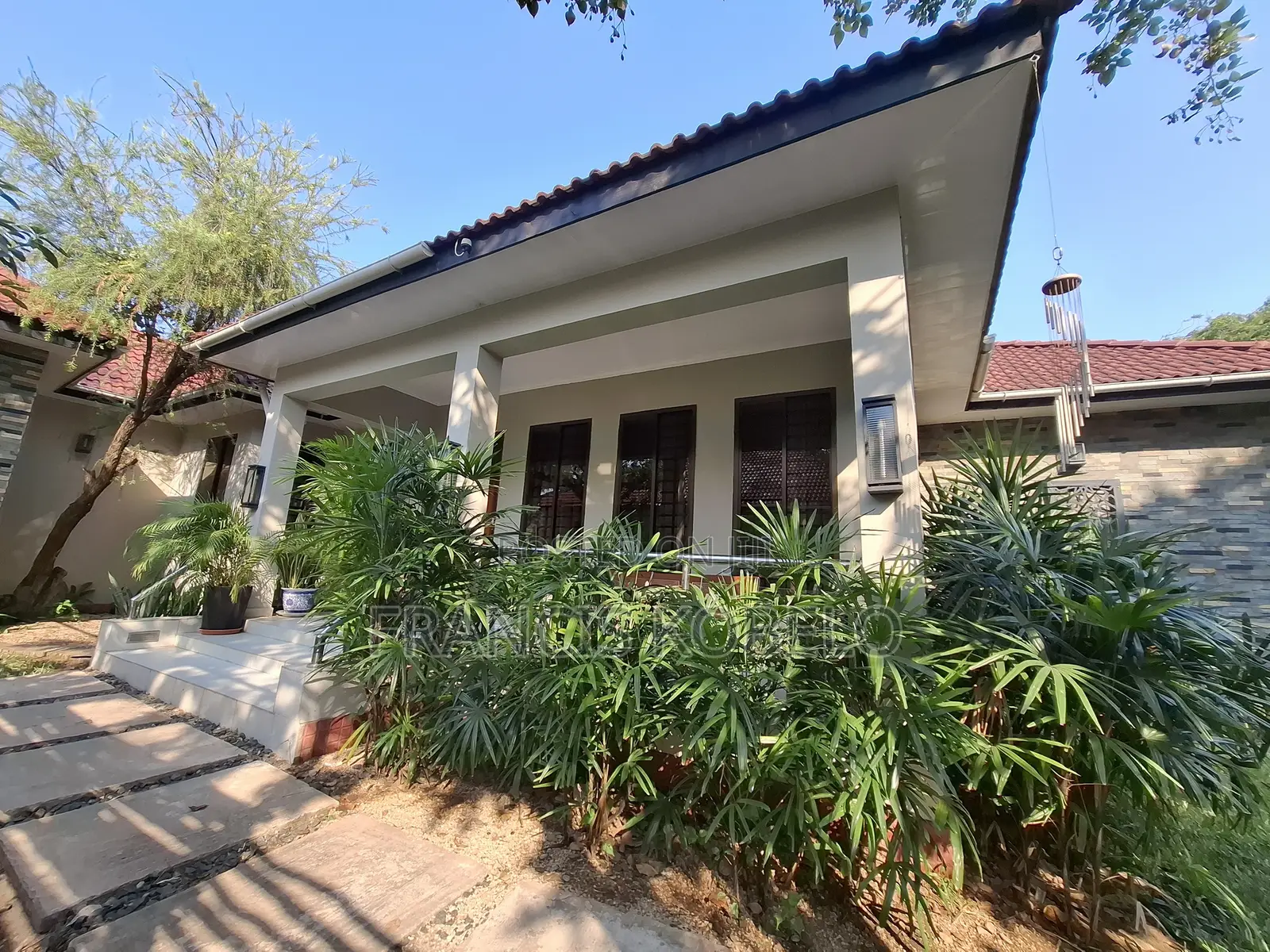Furnished 4bdrm Villa in Oyster Bay for rent in Oyster Bay