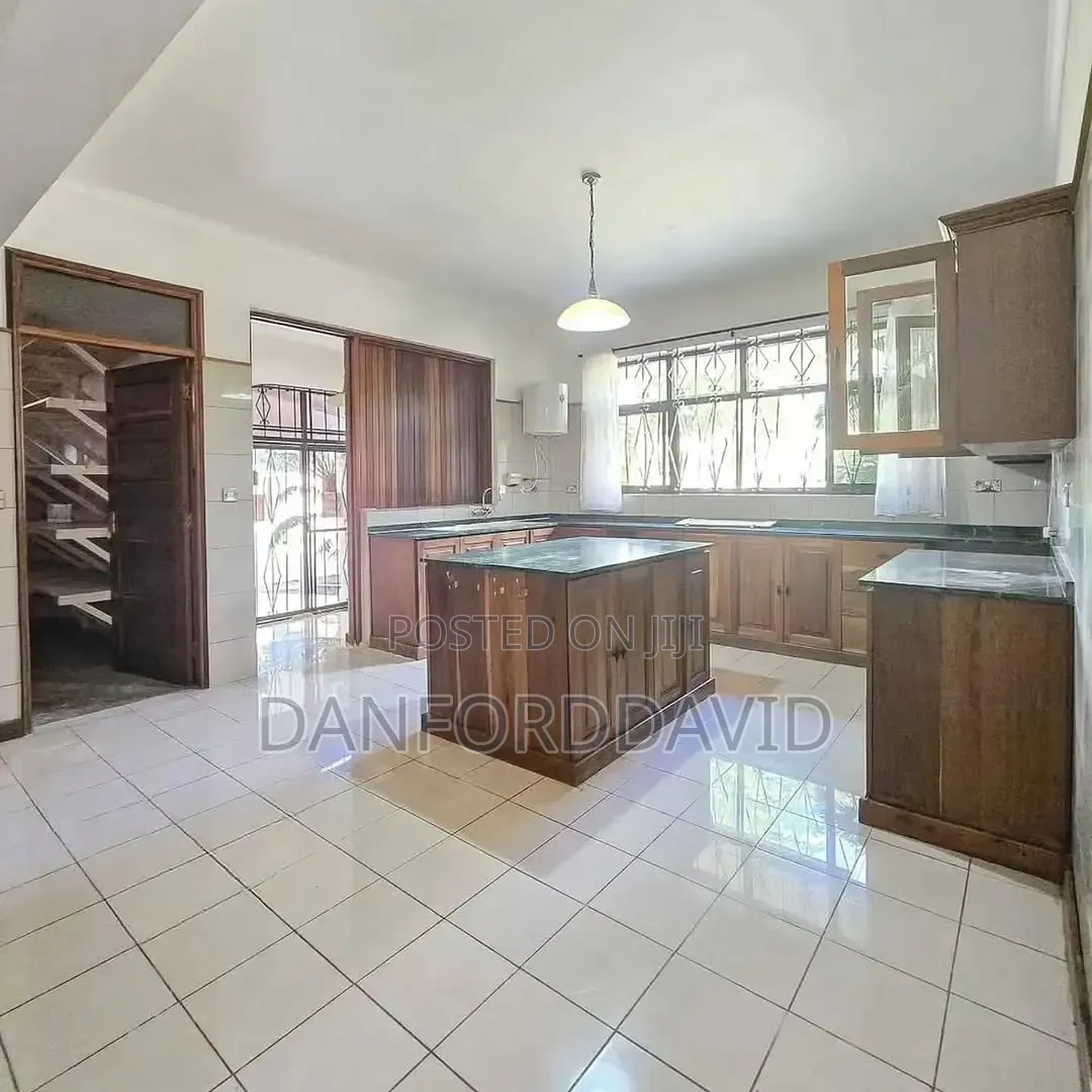 6bdrm House in Kahwa Real Estate, Mikocheni for sale in Mikocheni