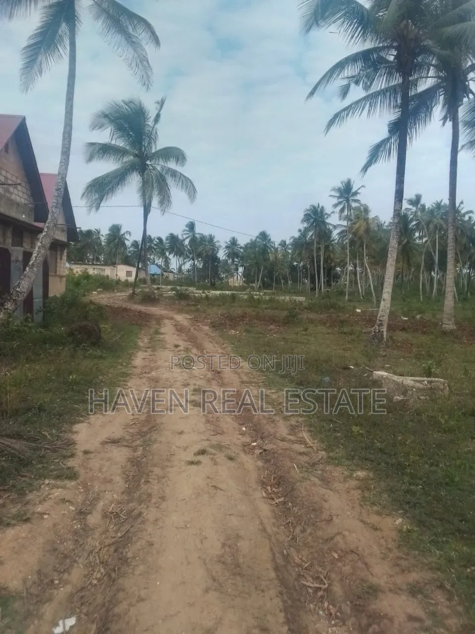 Viwanja Vinauzwa Mwera Zanzibar in Mjini