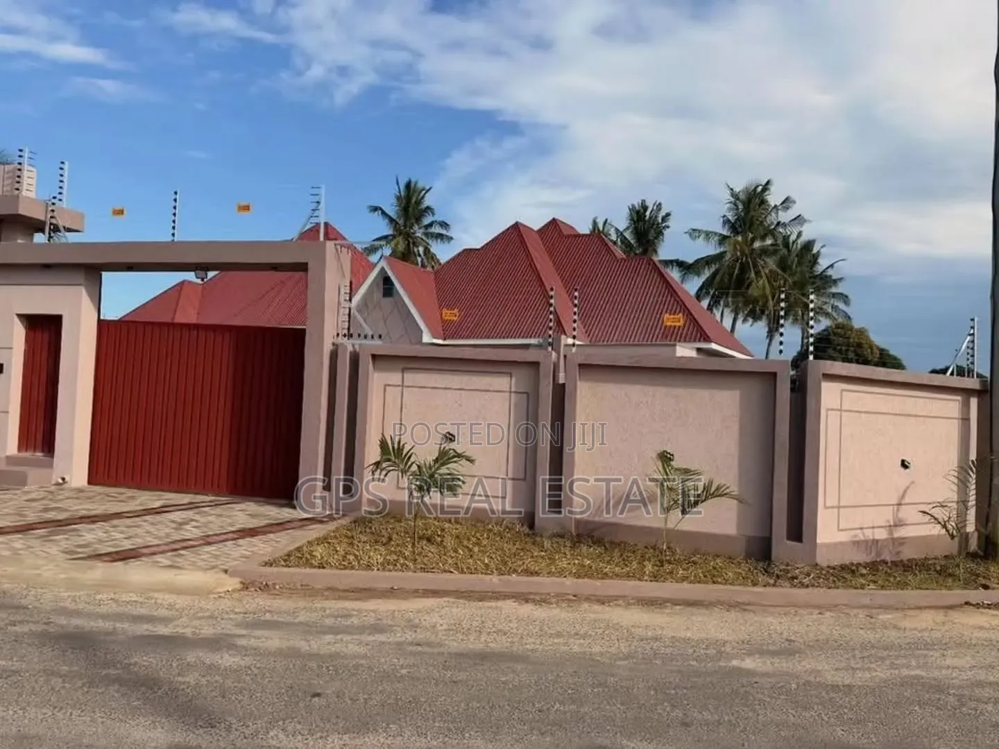 4bdrm House in Boko, Kinondoni for sale in Kinondoni