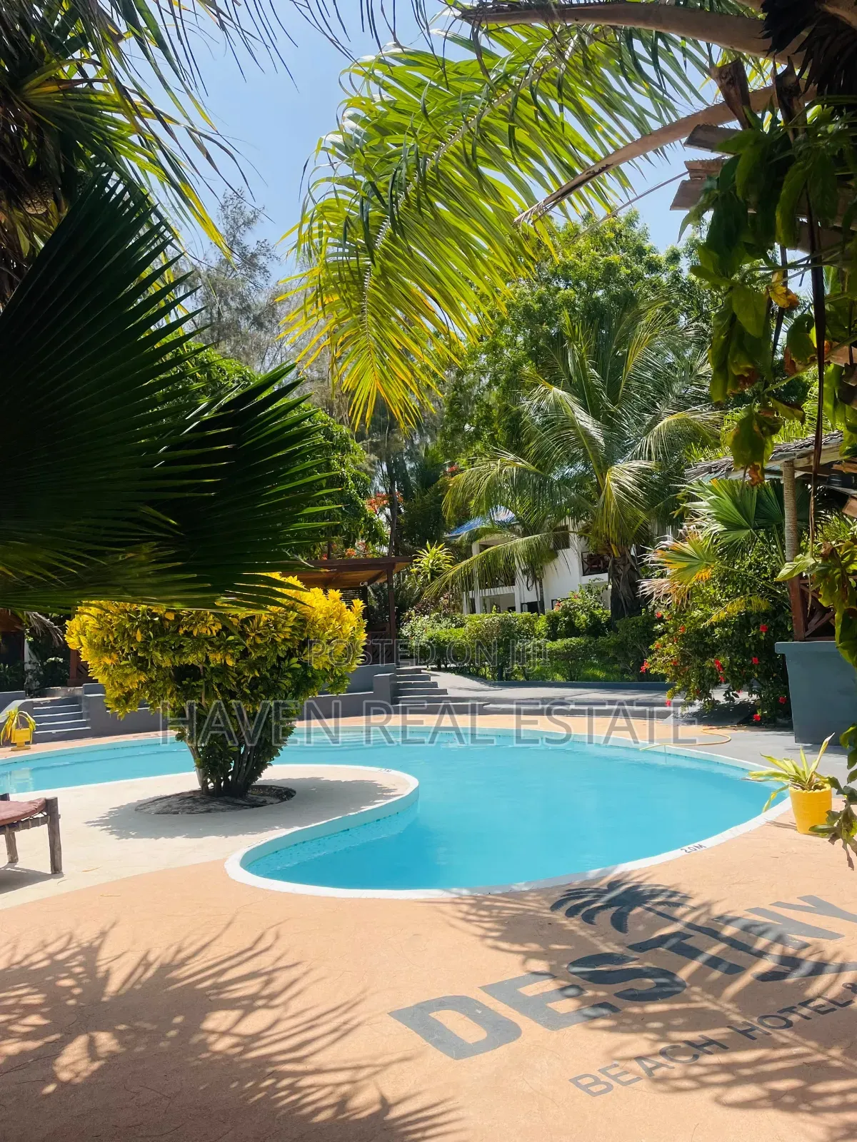 Beach Hotel for Rent at Marumbi Uroa Zanzibar in Kusini