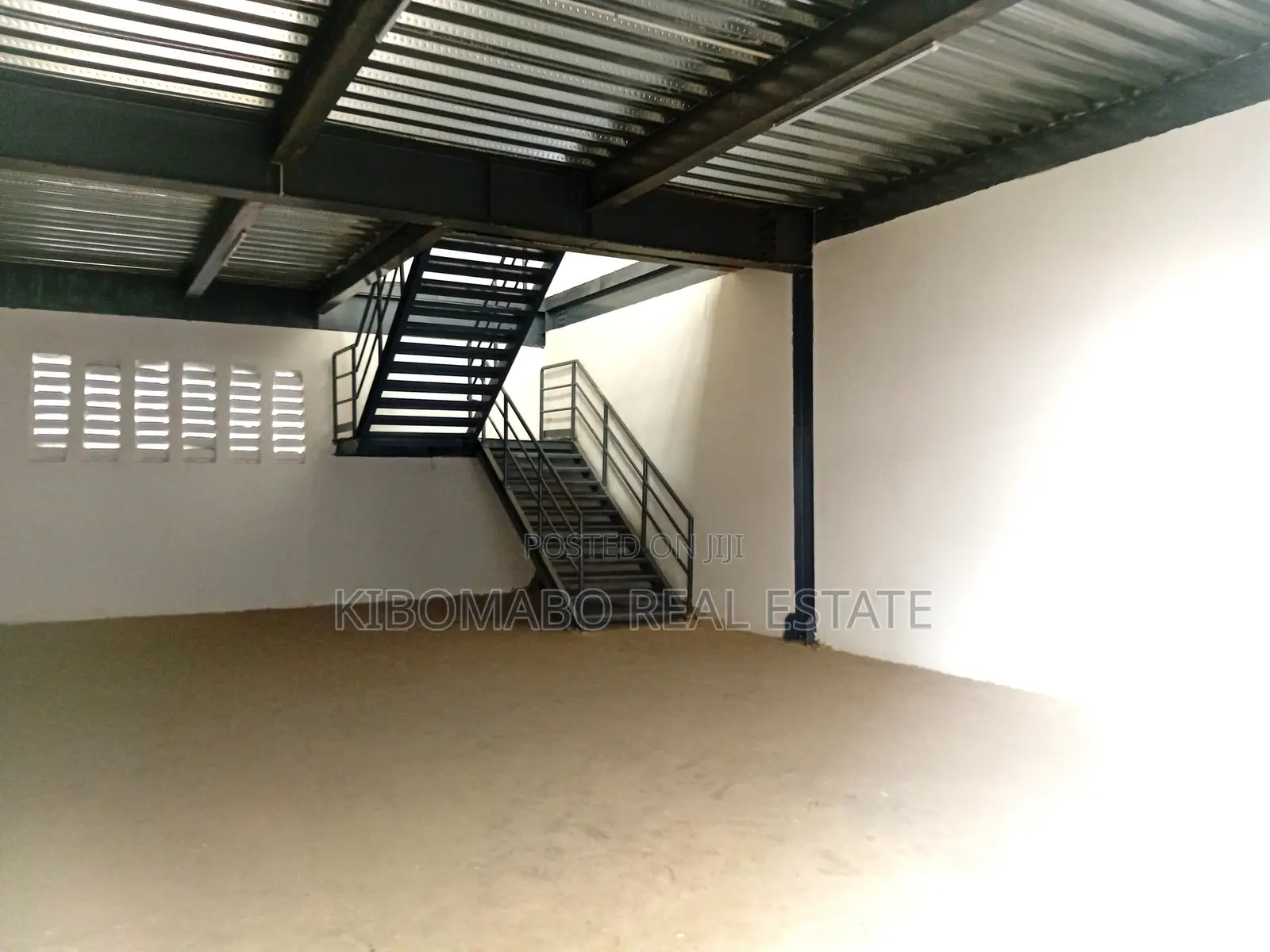 220 SQM Godown || Warehouse Rental - Nyerere Rd || Pugu Rd || Ilala in Ilala