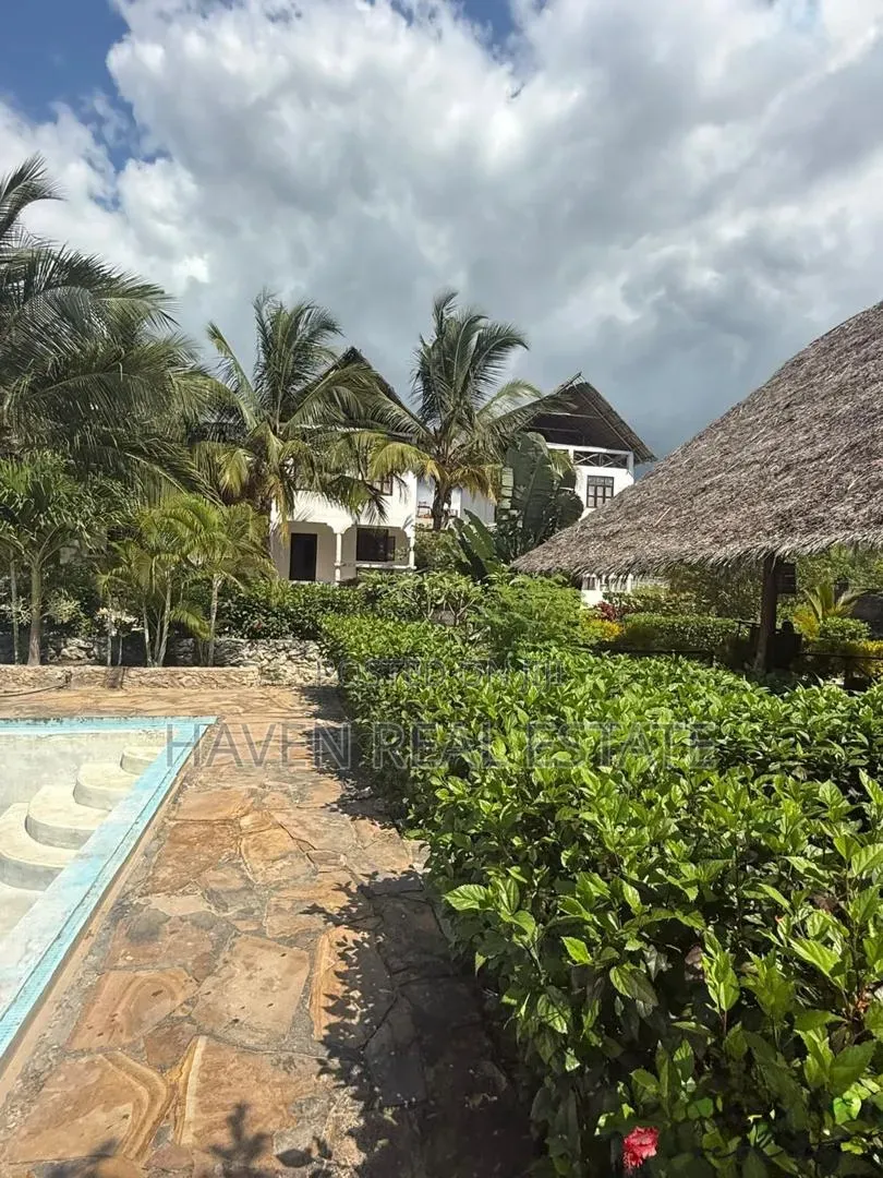 2bdrm Villa in Kati for sale in Kati
