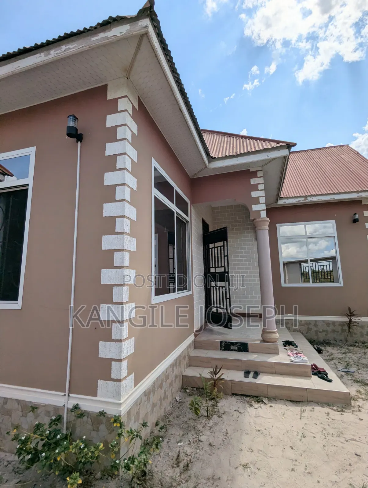 4bdrm House in Songosongo Street, Ukonga for sale in Ukonga