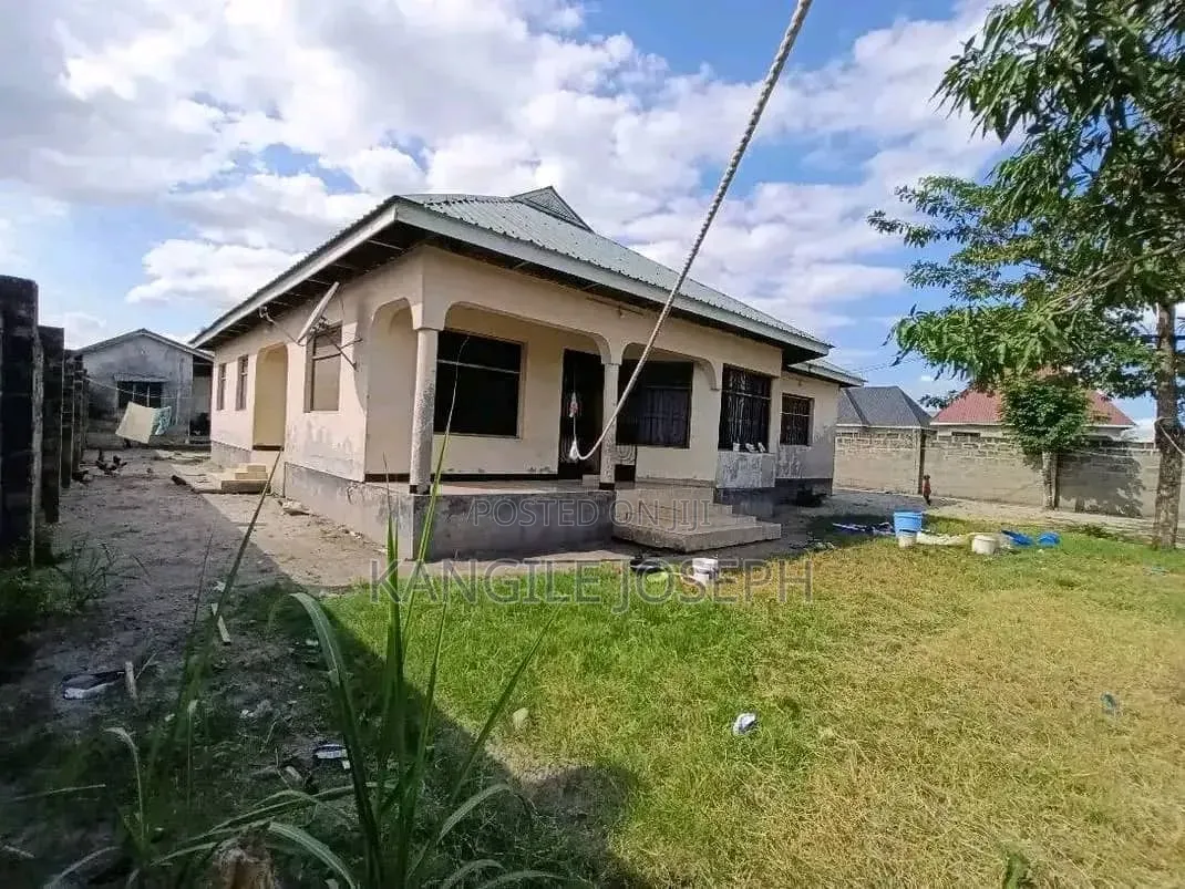 4bdrm House in Ngozoma Street, Pugu for sale in Pugu