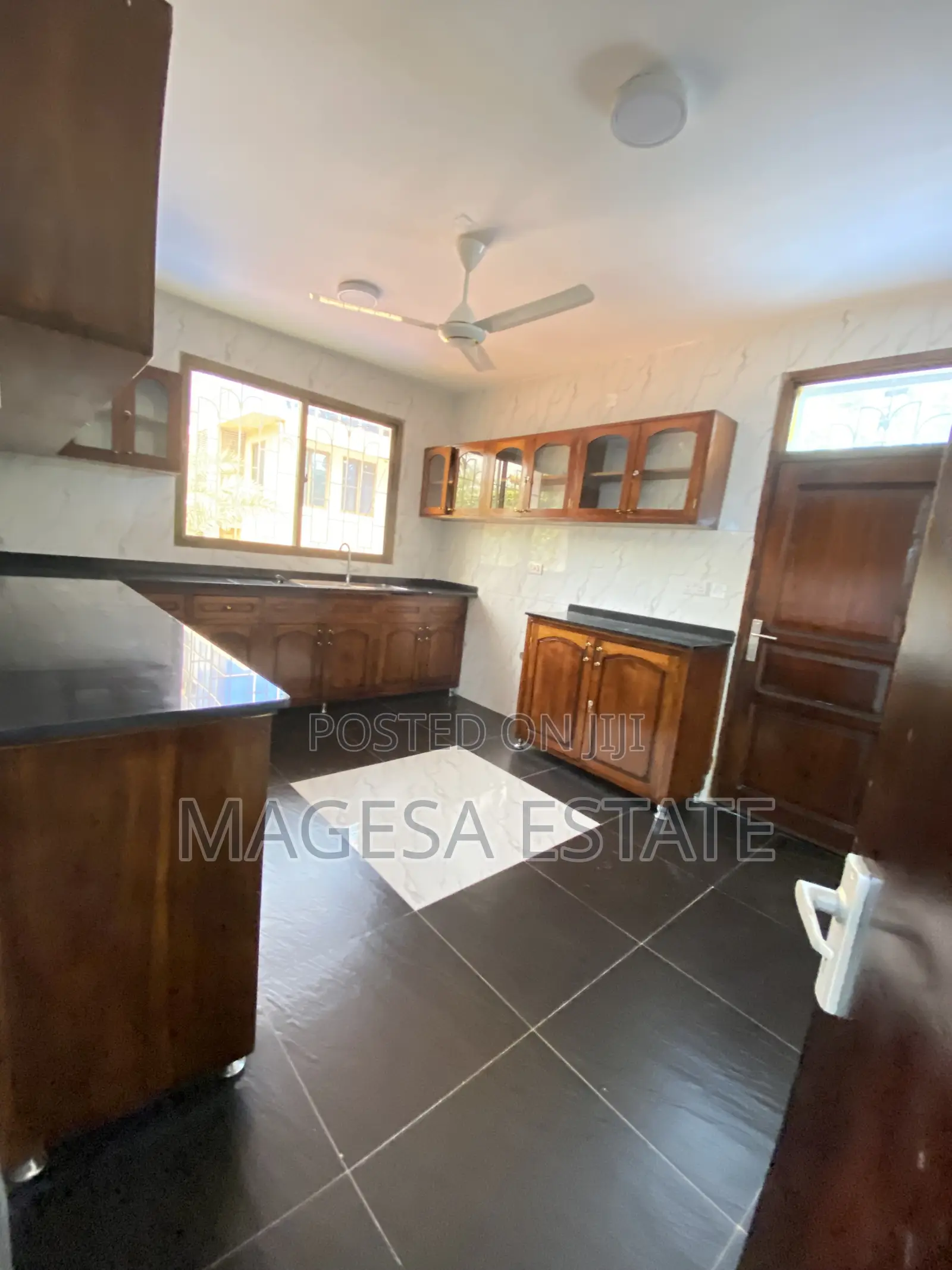 Furnished 5bdrm Shared Apartment in Upanga East for rent in Upanga East