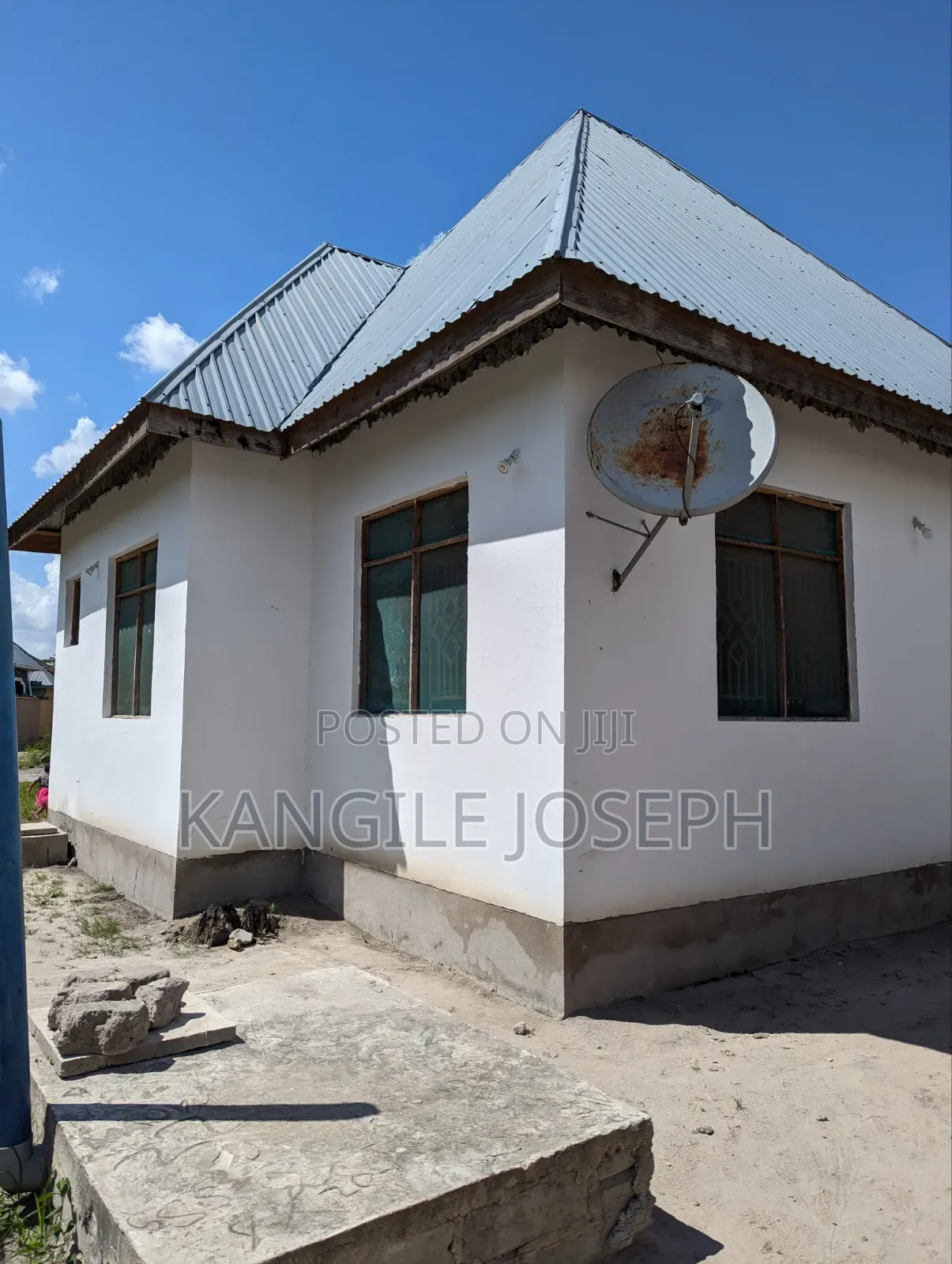 3bdrm House in Viwege Street, Pugu for sale in Pugu