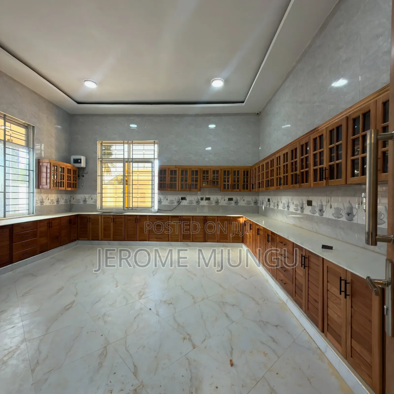 5bdrm House in Goba for sale in Goba