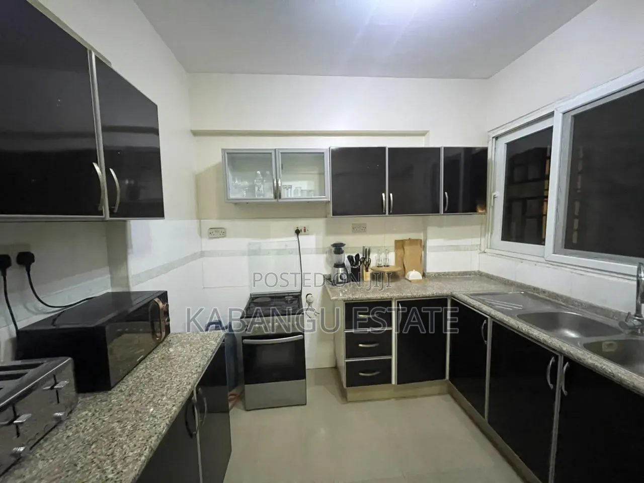 Furnished 4bdrm Apartment in Upanga for rent in Upanga West