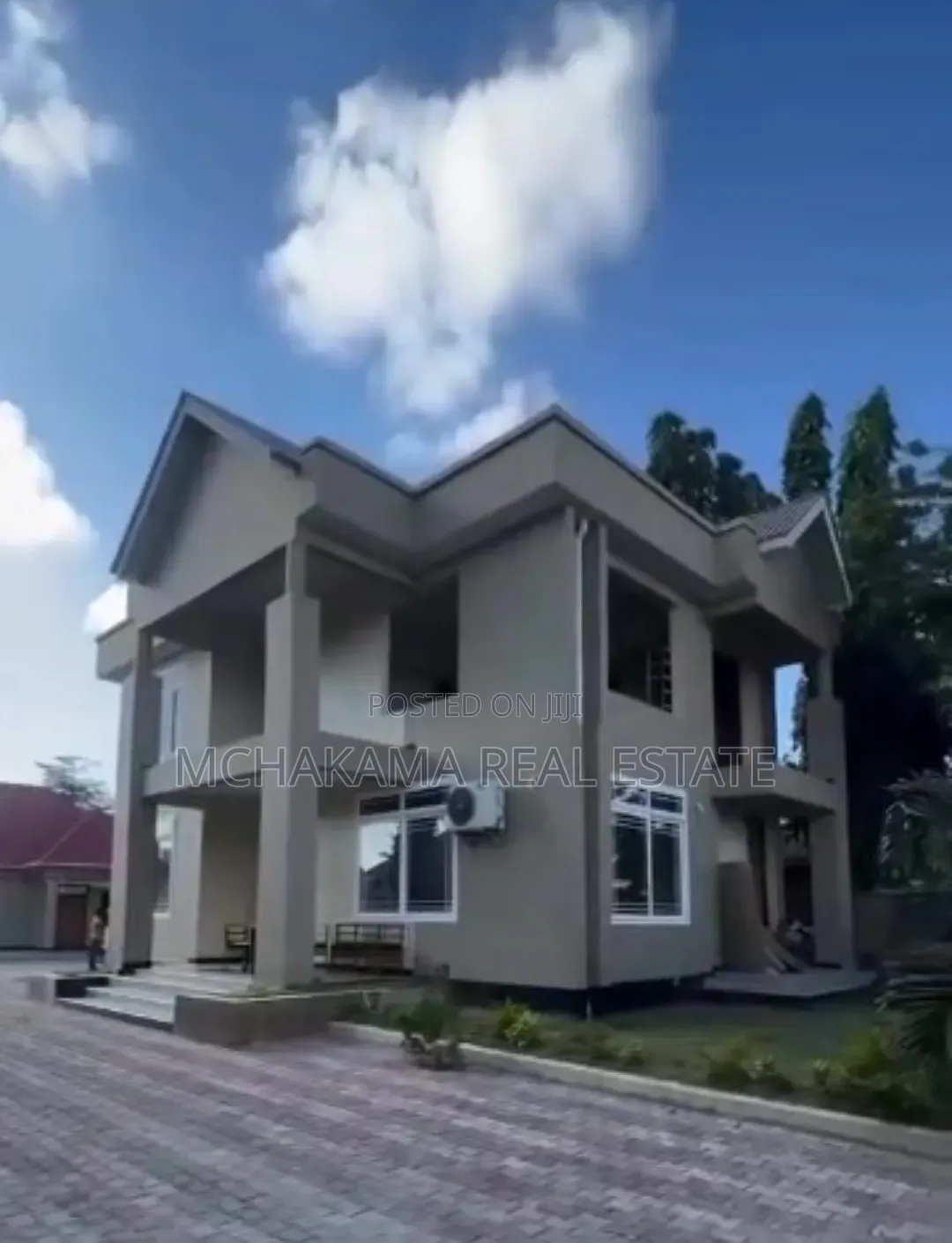 5bdrm Block of Flats in Mchakama Real Estate, Kunduchi for sale in Kunduchi