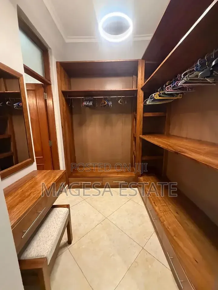 Furnished 4bdrm Villa in Oyster Bay for rent in Oyster Bay