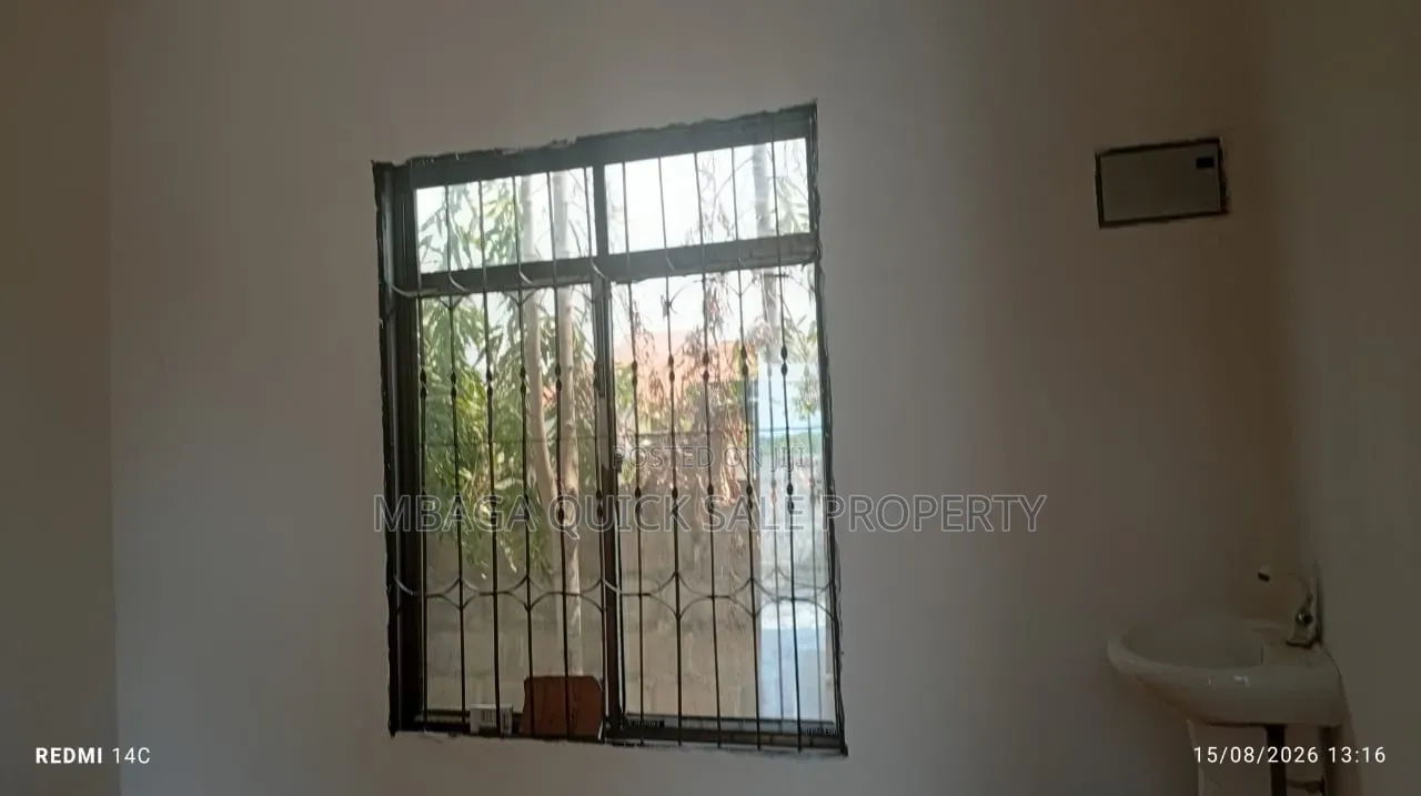 2bdrm House in Yombo for sale in Yombo
