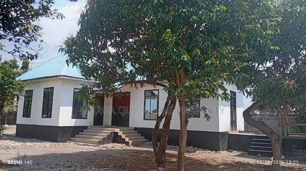 2bdrm House in Yombo for sale in Yombo