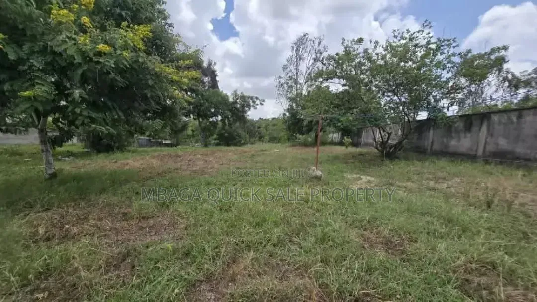 Plot Area SQM 2000 for Sale Located in Changanyikeni in Sinza