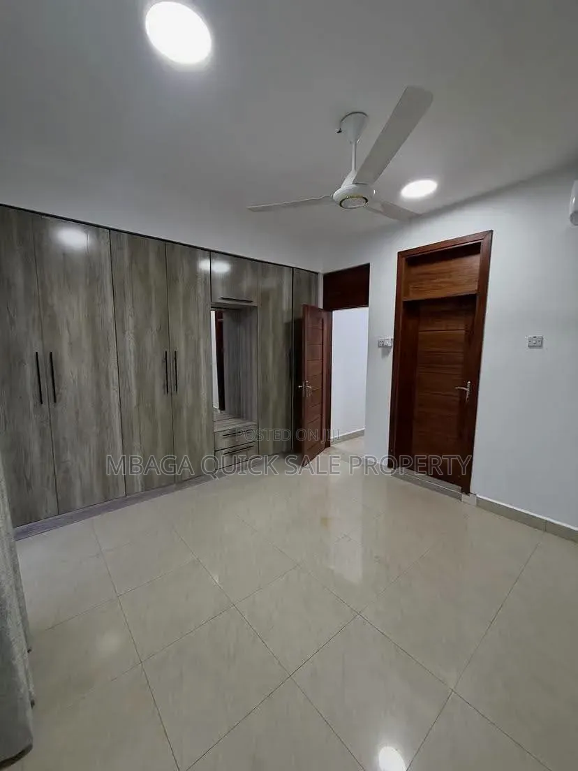 3bdrm Apartment in Masaki for rent in Masaki