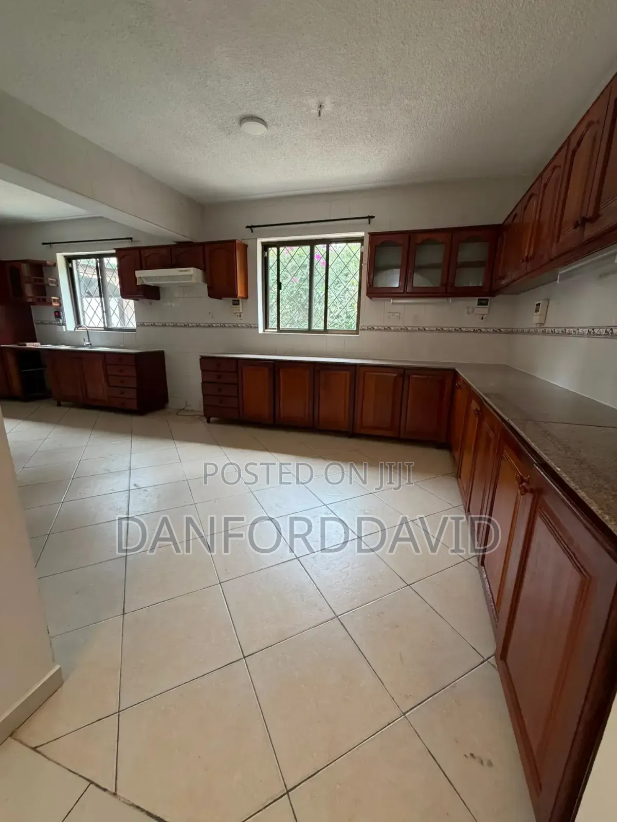 5bdrm House in Kahwa Real Estate, Masaki for rent in Masaki