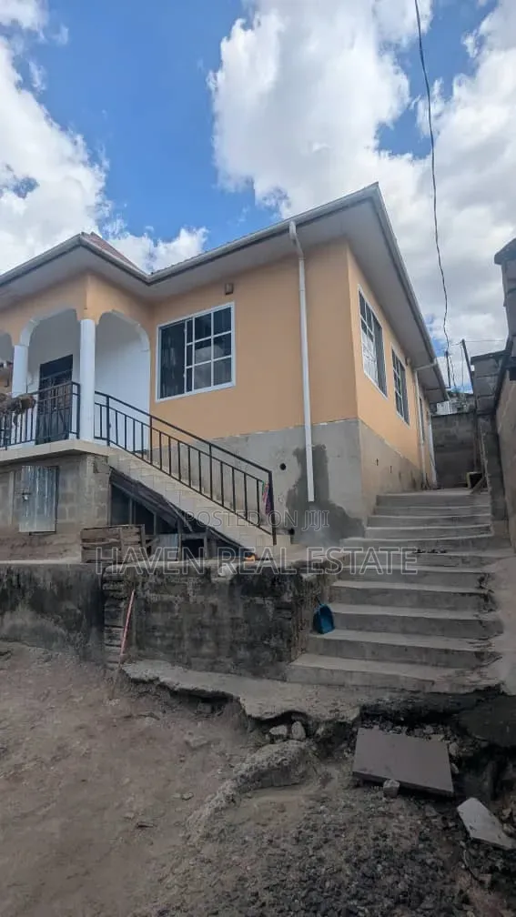 3bdrm House in Mbezi for sale in Mbezi