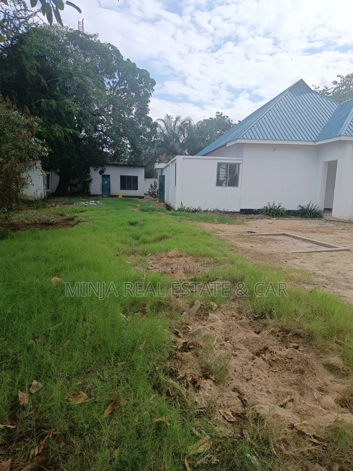 6bdrm House in Mikocheni for sale in Mikocheni