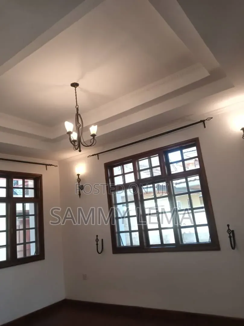 6bdrm Mansion in Sammy Saidy, Njiro for sale in Njiro
