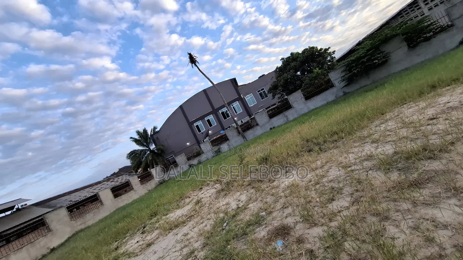 Yard Garage Near by Mliman Cty Mall in Sinza