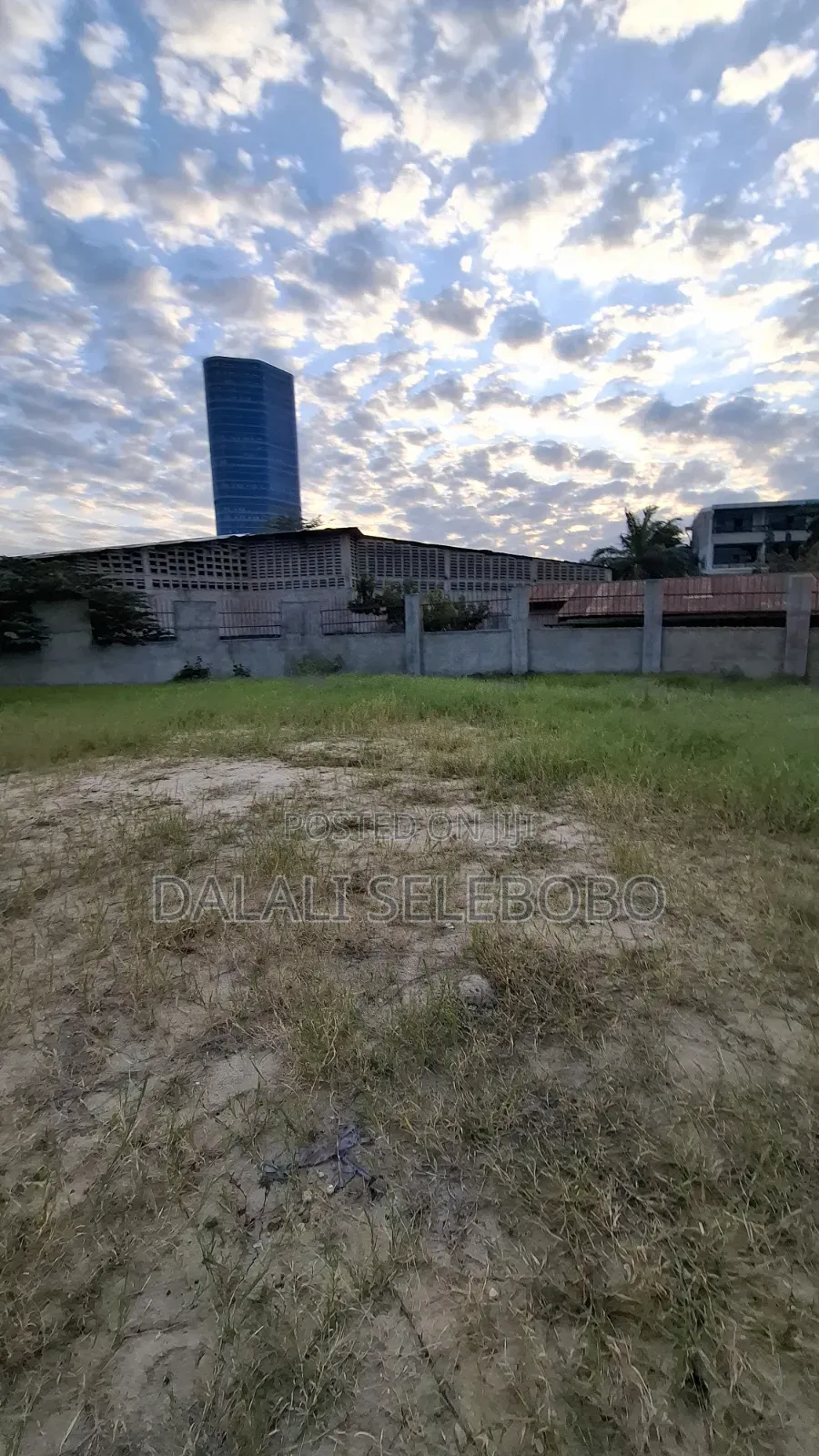 Yard Garage Near by Mliman Cty Mall in Sinza