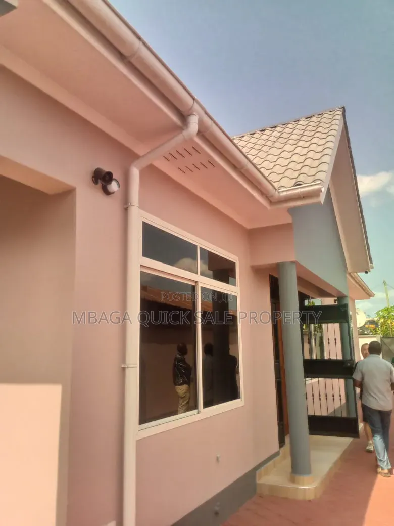 5bdrm House in Mwananyamala for rent in Mwananyamala