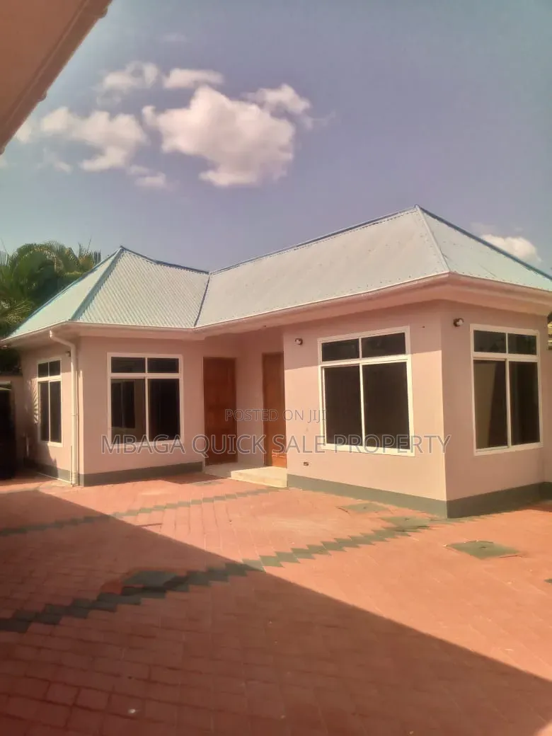5bdrm House in Mwananyamala for rent in Mwananyamala