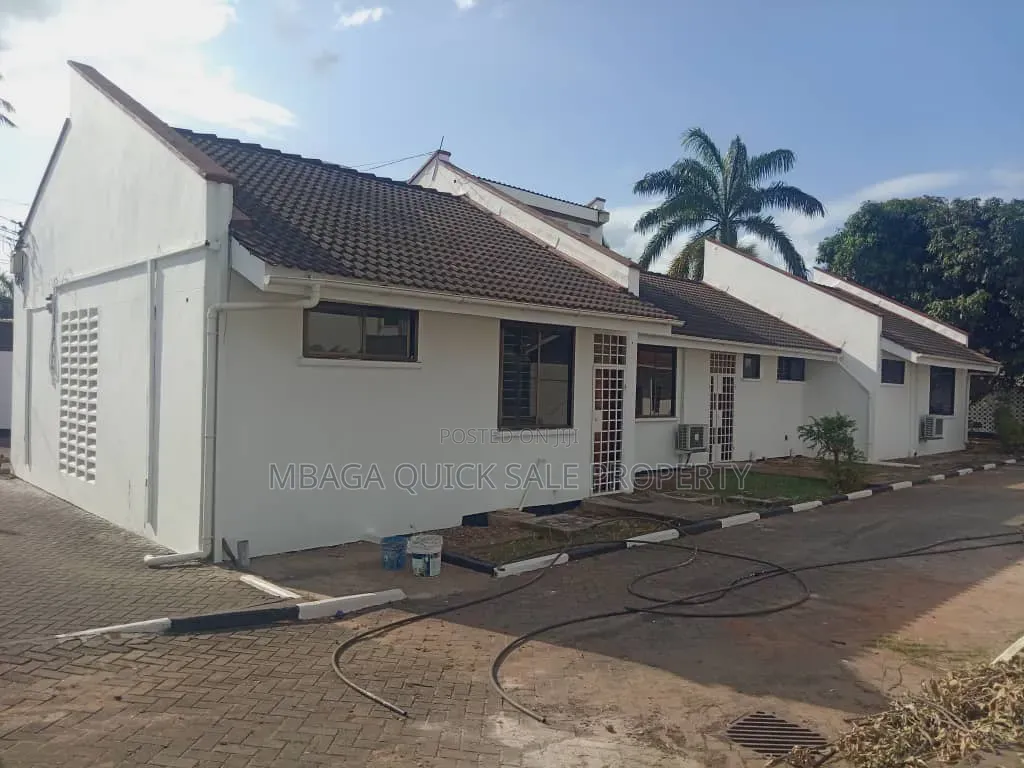 4bdrm House in Mikocheni for rent in Mikocheni