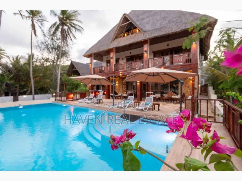 Furnished 8bdrm Villa in Kaskazini A for sale in Kaskazini A
