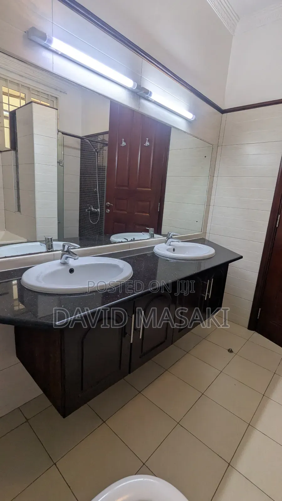 Furnished 4bdrm Villa in Villas, Oyster Bay for rent in Oyster Bay
