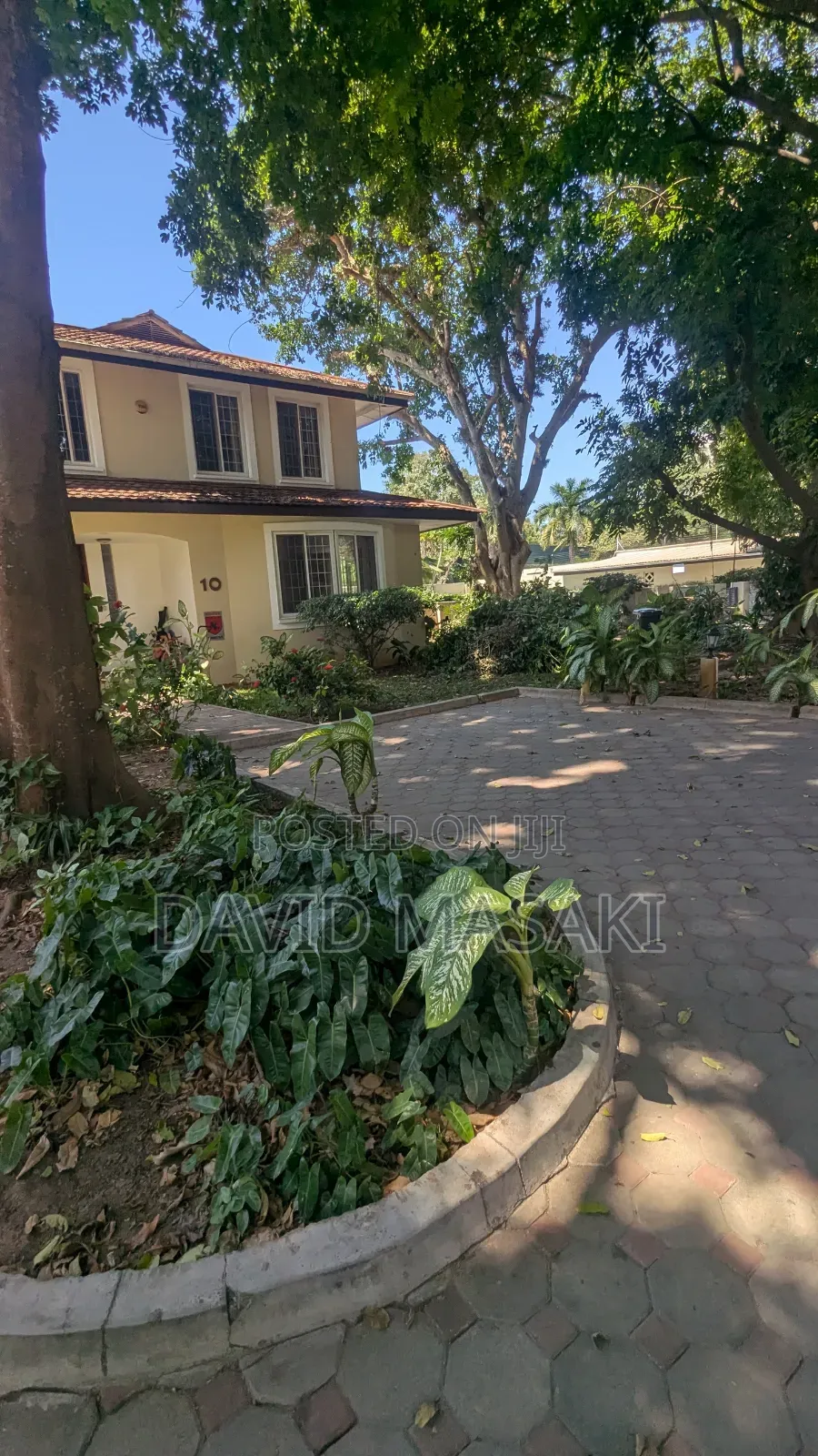 Furnished 4bdrm Villa in Villas, Oyster Bay for rent in Oyster Bay