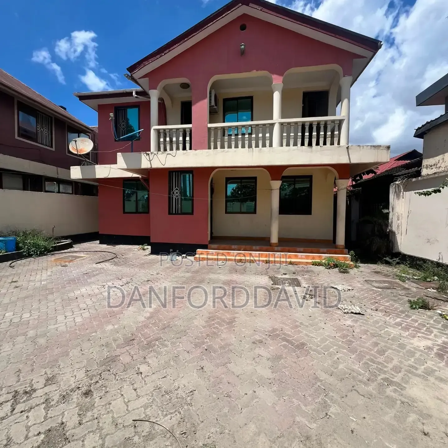 5bdrm House in Kahwa Real Estate, Sinza for rent in Sinza